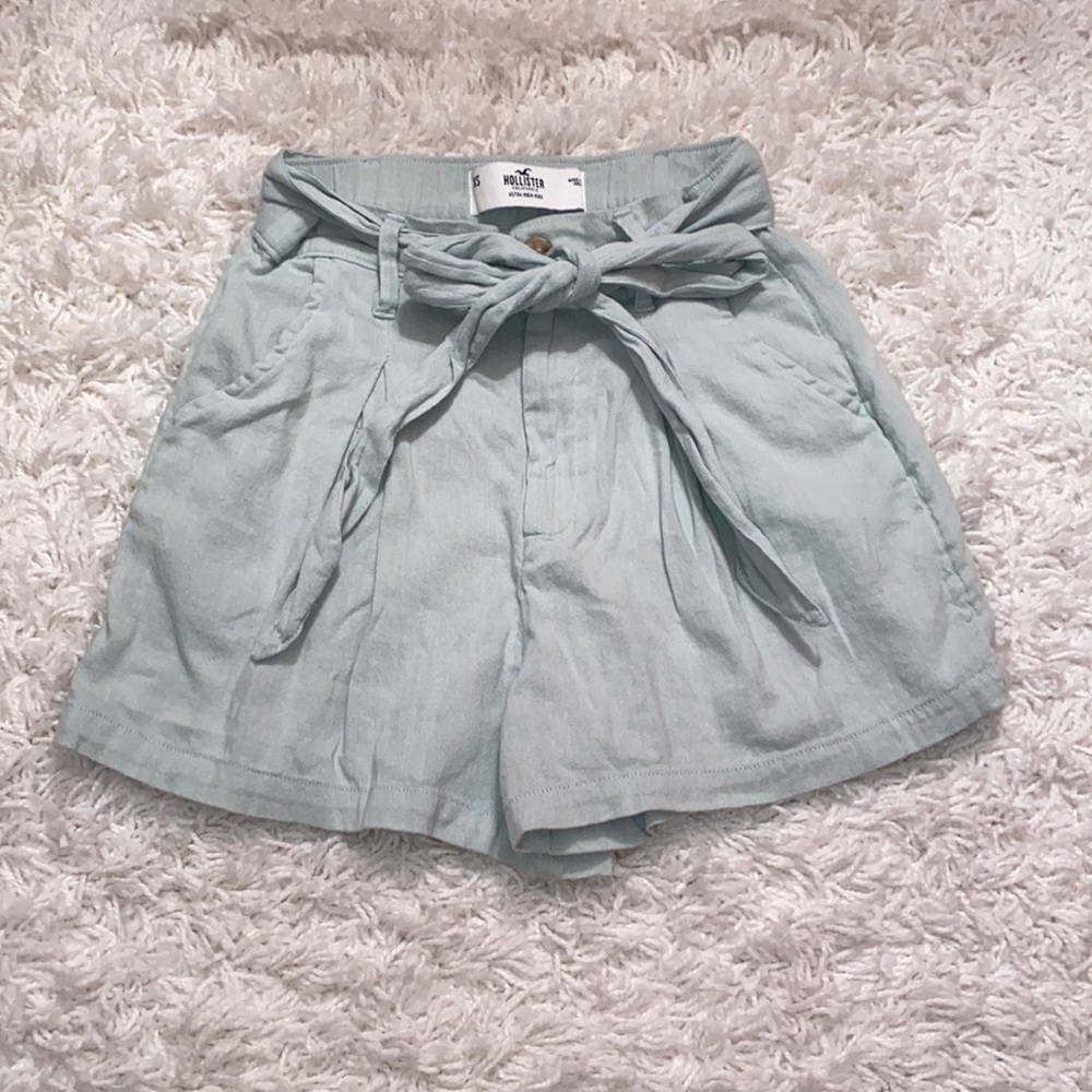Hollister Ultra High Rise Tie Shorts - NWOT